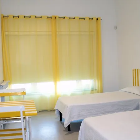 Albergue Hi - De Juventude Espinho (Aveiro)