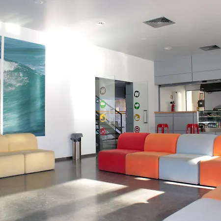 Hostel Hi - De Juventude *