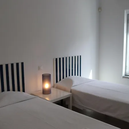 Hostel Hi - De Juventude