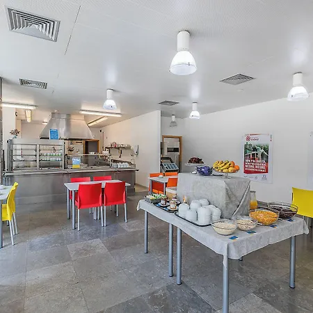 Hi - De Juventude Hostel Espinho (Aveiro)