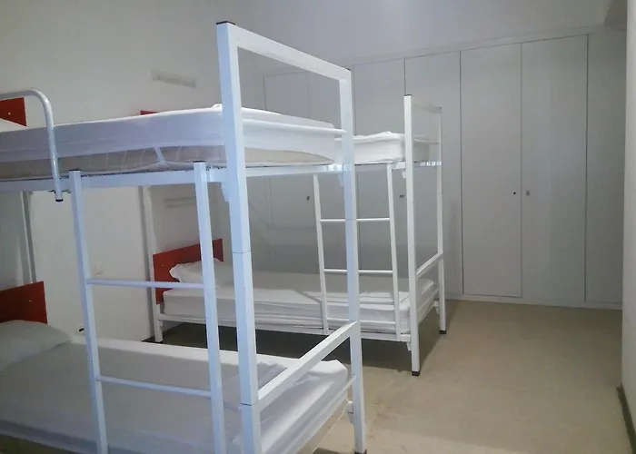 Hi - De Juventude Hostal Espinho (Aveiro)